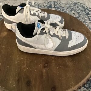 Nike Air Force 1 Low LV 8